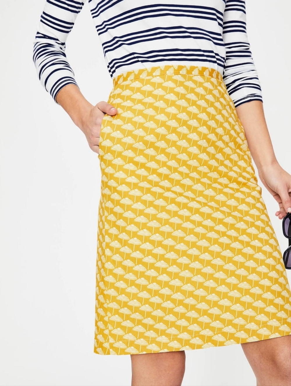 ​Boden Pineapple Yellow Parasol Print Cotton A-Line Skirt with Pockets Size 8